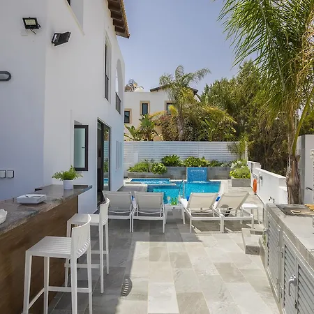 Casa Di Flores بروتاراس