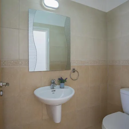 Casa Di Flores فيلة بروتاراس